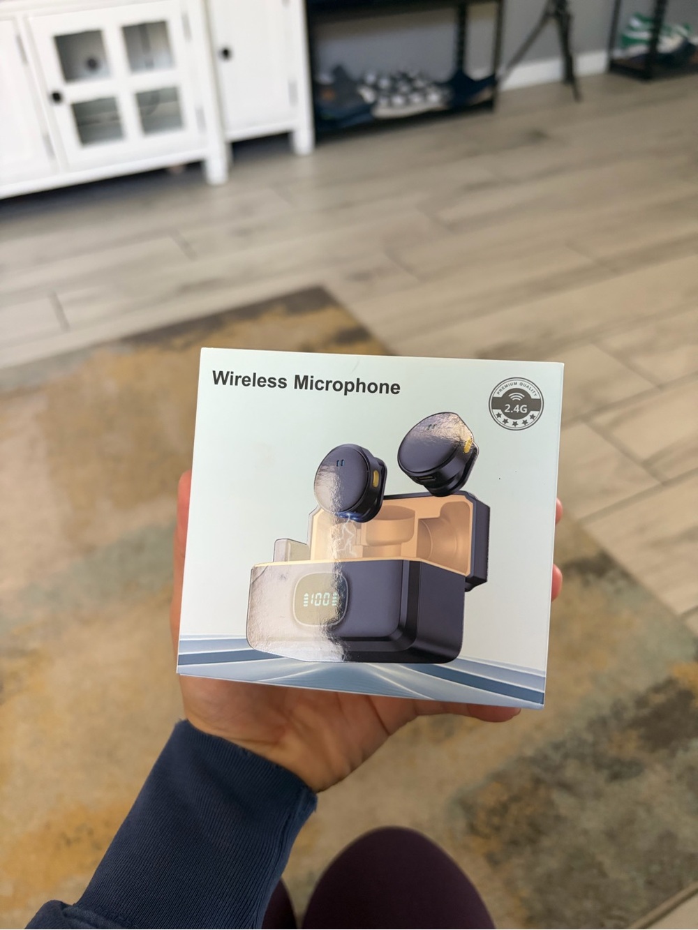 Givey -Wireless Earbuds with Charging Case - Navy Blue